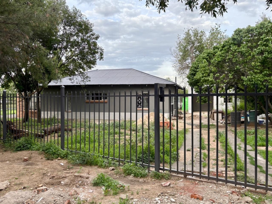 3 Bedroom Property for Sale in Noordhoek Free State